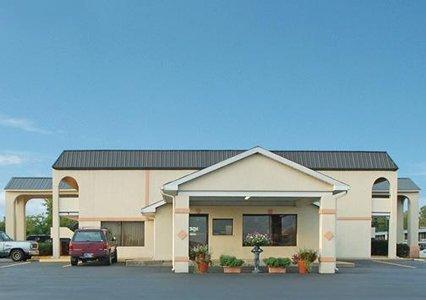 Econo Lodge Seymour Exterior photo