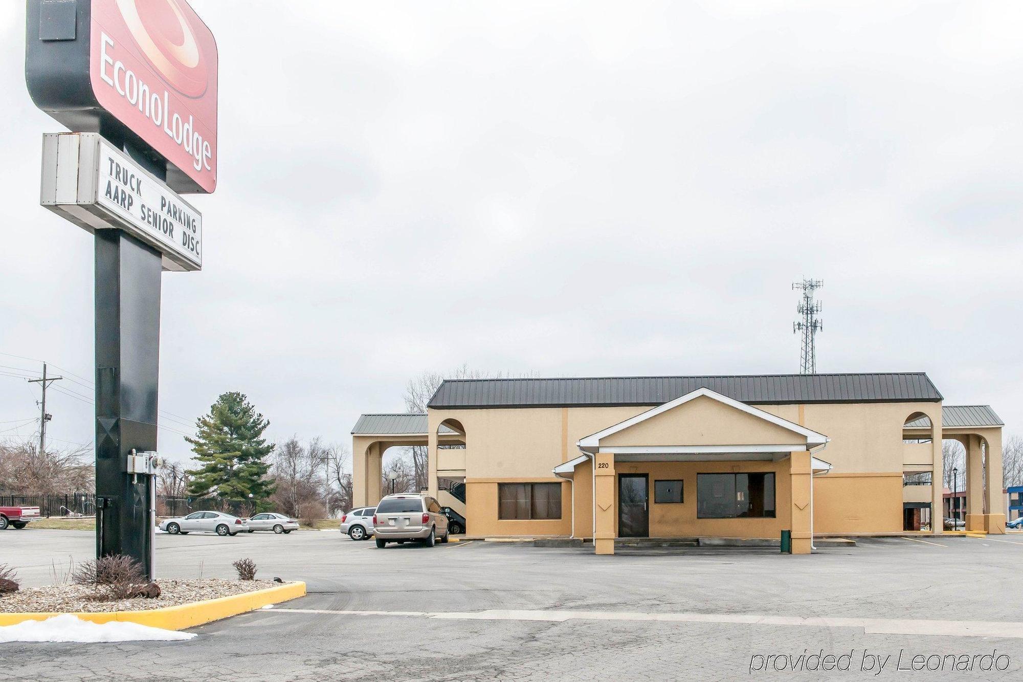 Econo Lodge Seymour Exterior photo